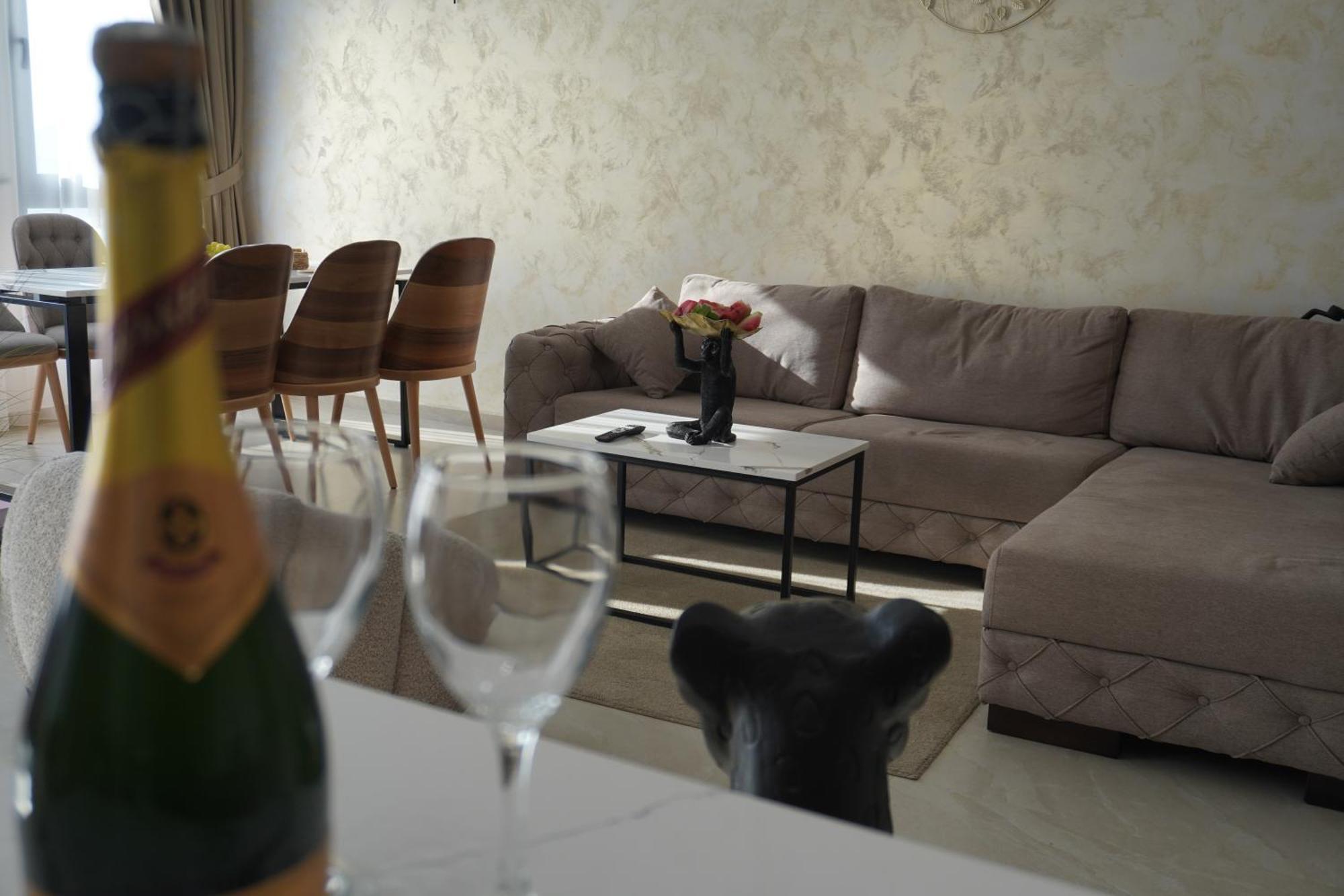 Vienna Luxury Apartments Dobra Voda Exterior foto